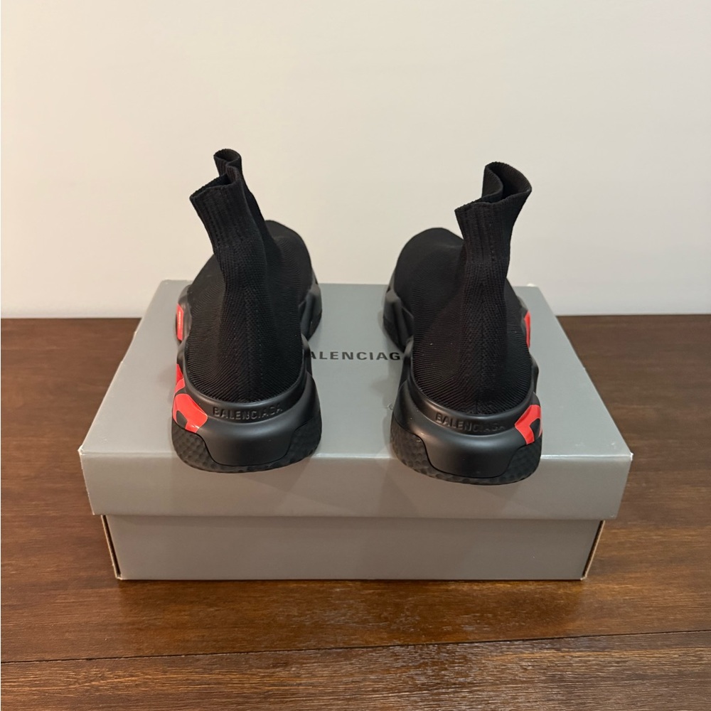 Balenciaga Speed LT Graffiti Sneaker size EU39, women’s 9, men’s 7.5 - Picture 6 of 8